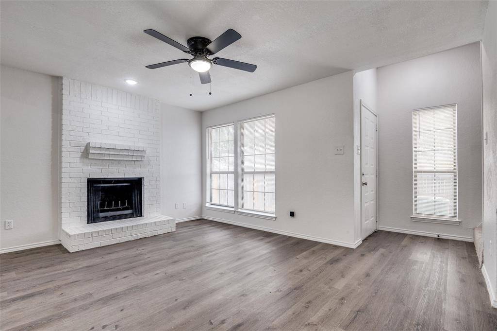 2166 E Arkansas Lane, Arlington, TX 76014