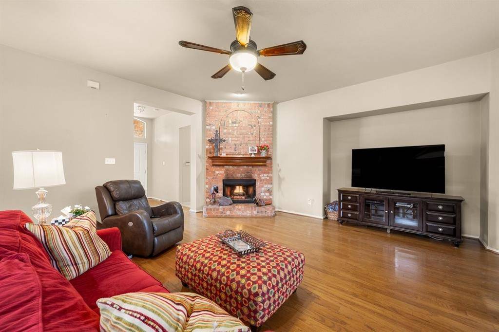 1329 Capstan Drive, Allen, TX 75013