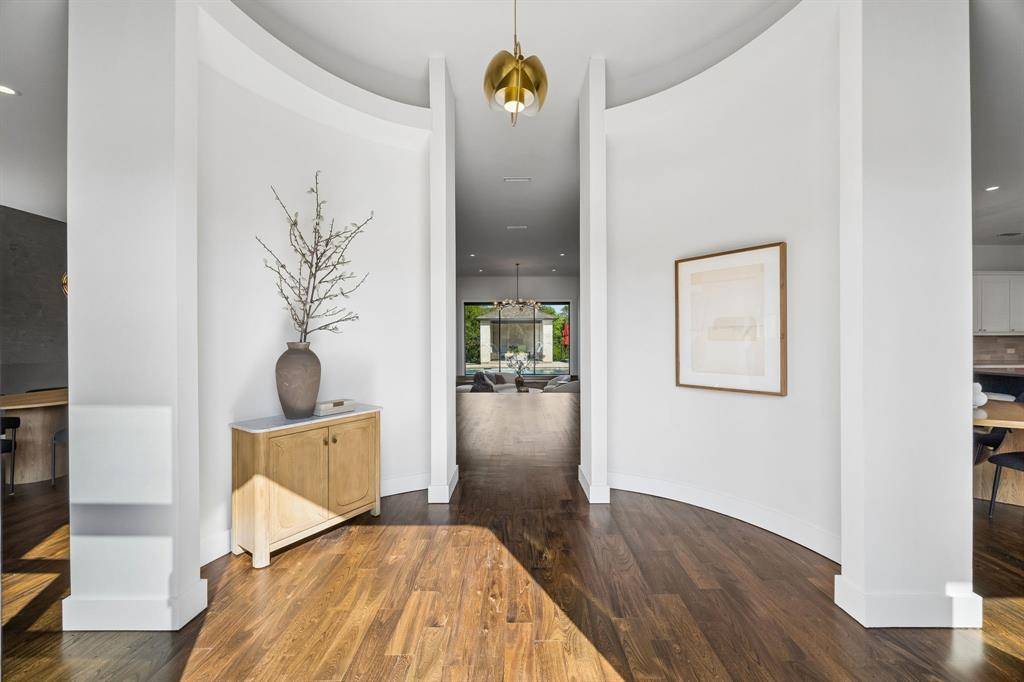 3706 Post Oak Trail, Corinth, TX 76210