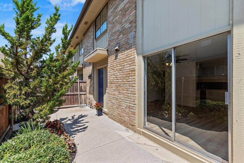 2648 Custer Parkway #D, Richardson, TX 75080