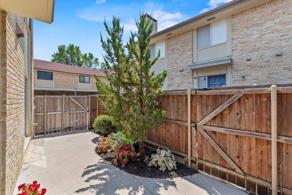 2648 Custer Parkway #D, Richardson, TX 75080