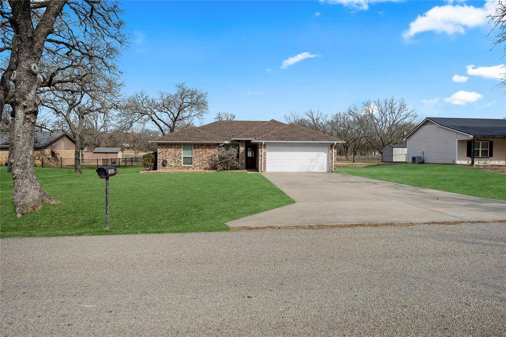 7005 County Road 527, Burleson, TX 76028
