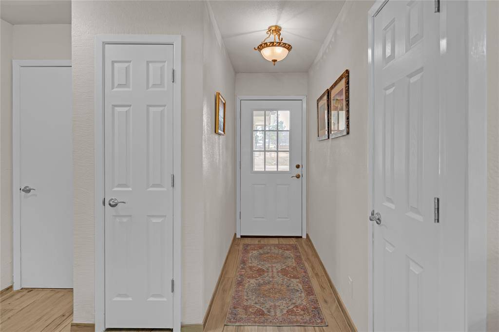 7005 County Road 527, Burleson, TX 76028