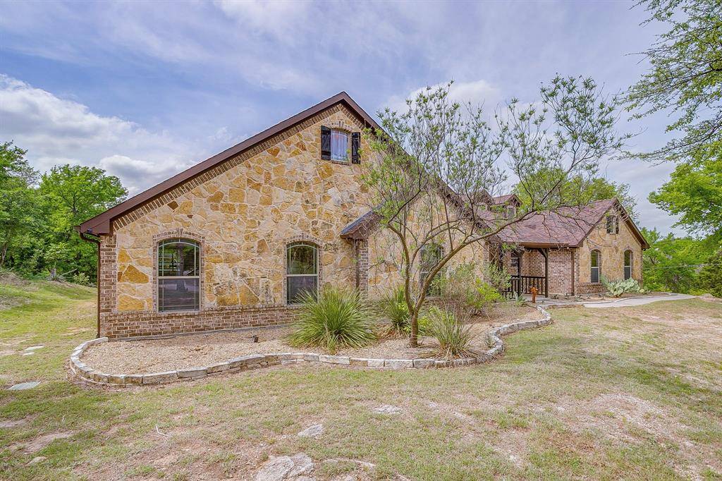 125 Miramar Circle, Weatherford, TX 76085
