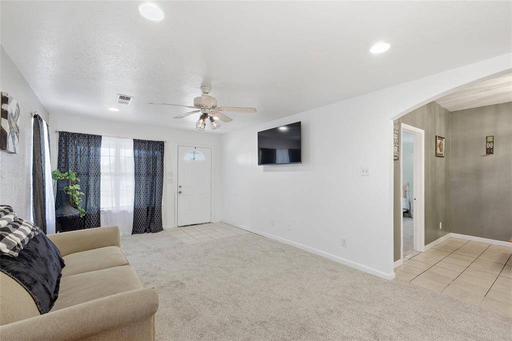 112 Willbanks Lane, Boyd, TX 76023