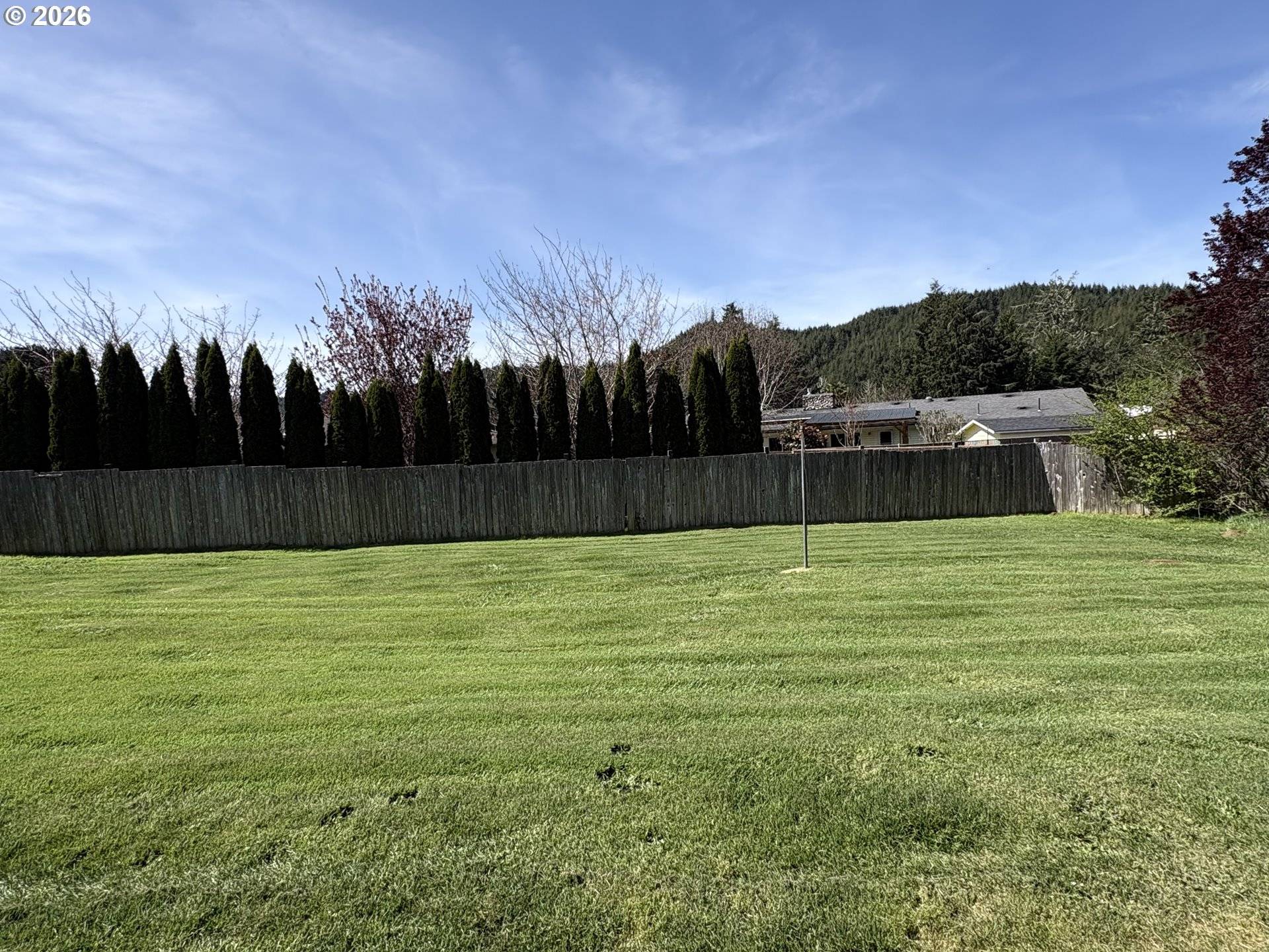 747 EVERGREEN LOOP, Reedsport, OR 97467