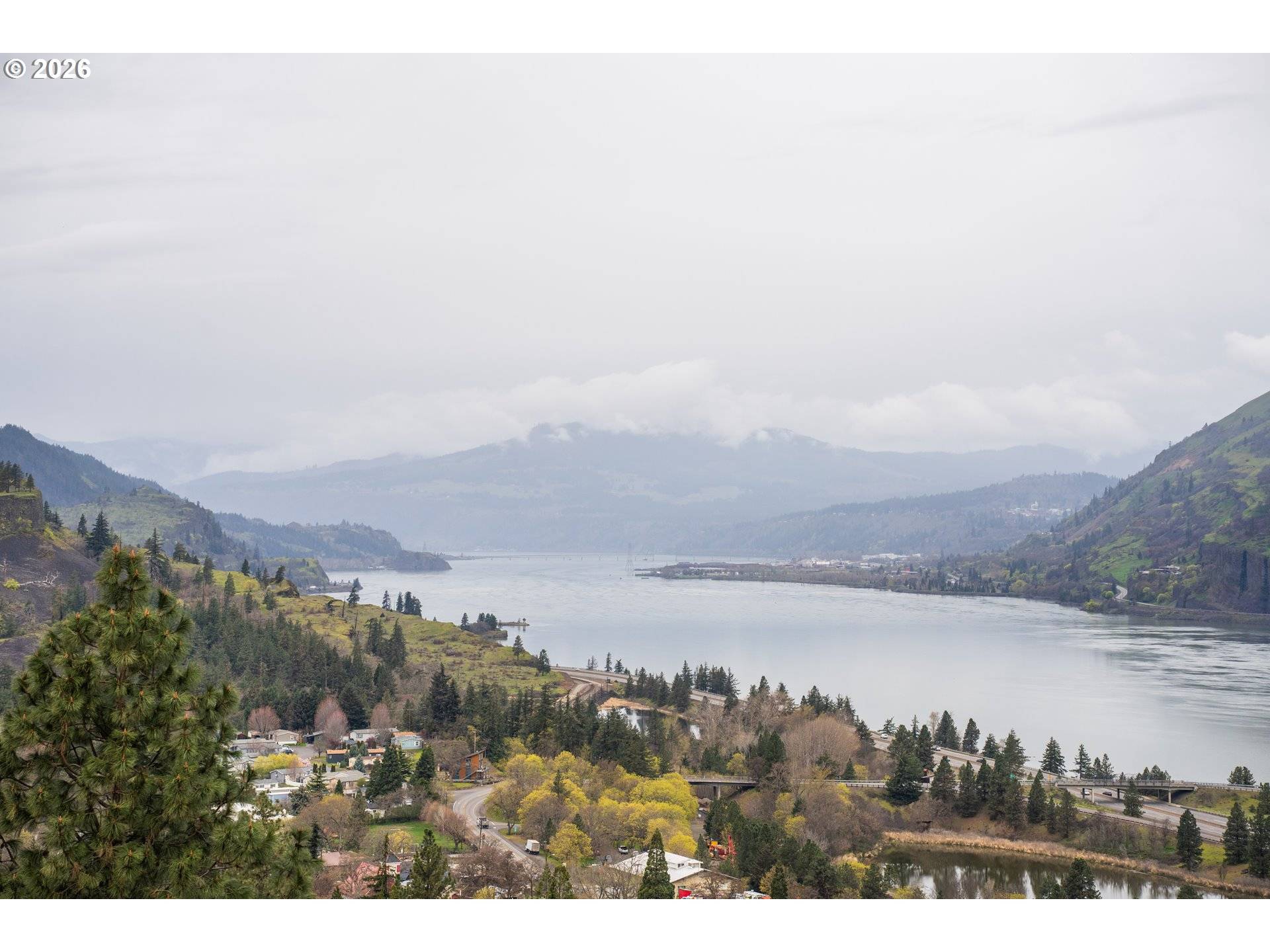 400 MAYA WAY, Mosier, OR 97040