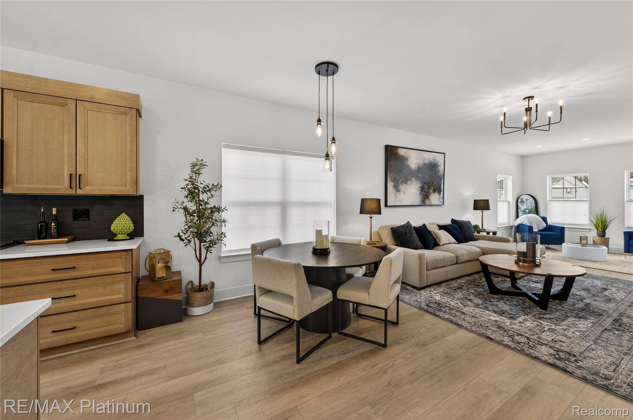 1652 Pinecroft LN, Howell Township, MI 48855