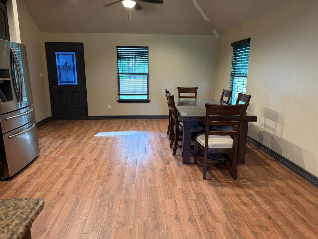 3307 Roberts Cut Off Road, Lake Worth, TX 76114