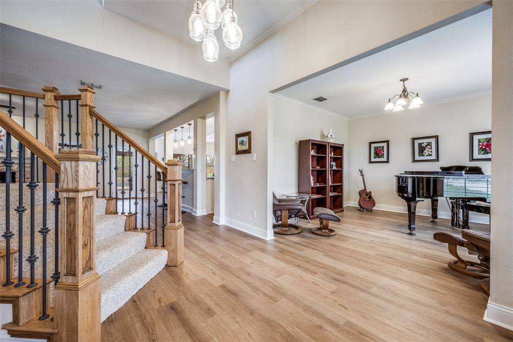 7860 Valley Ridge Drive, Northlake, TX 76247