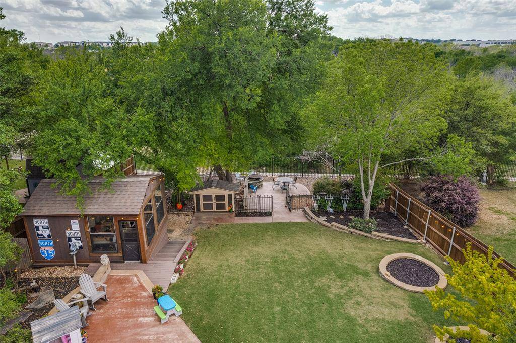 5752 Bridgeport Court, Haltom City, TX 76137