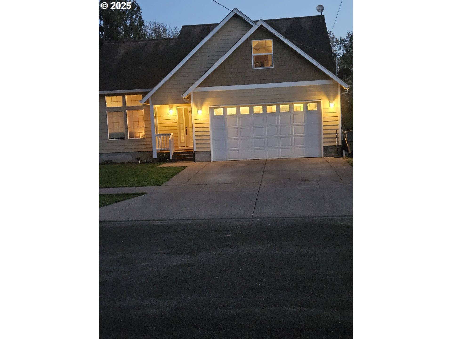 510 NE YAMHILL ST, Sheridan, OR 97378