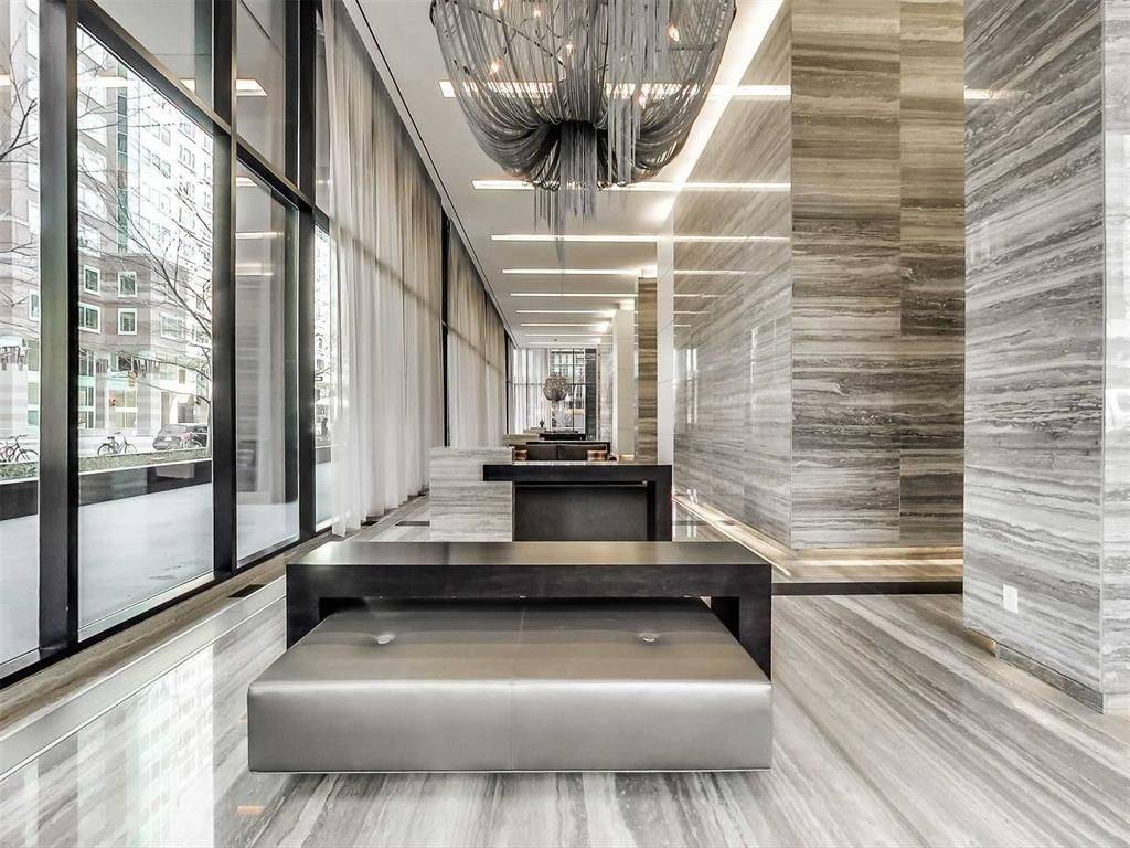 110 Charles ST E #2201, Toronto C08, ON M4Y 1T5