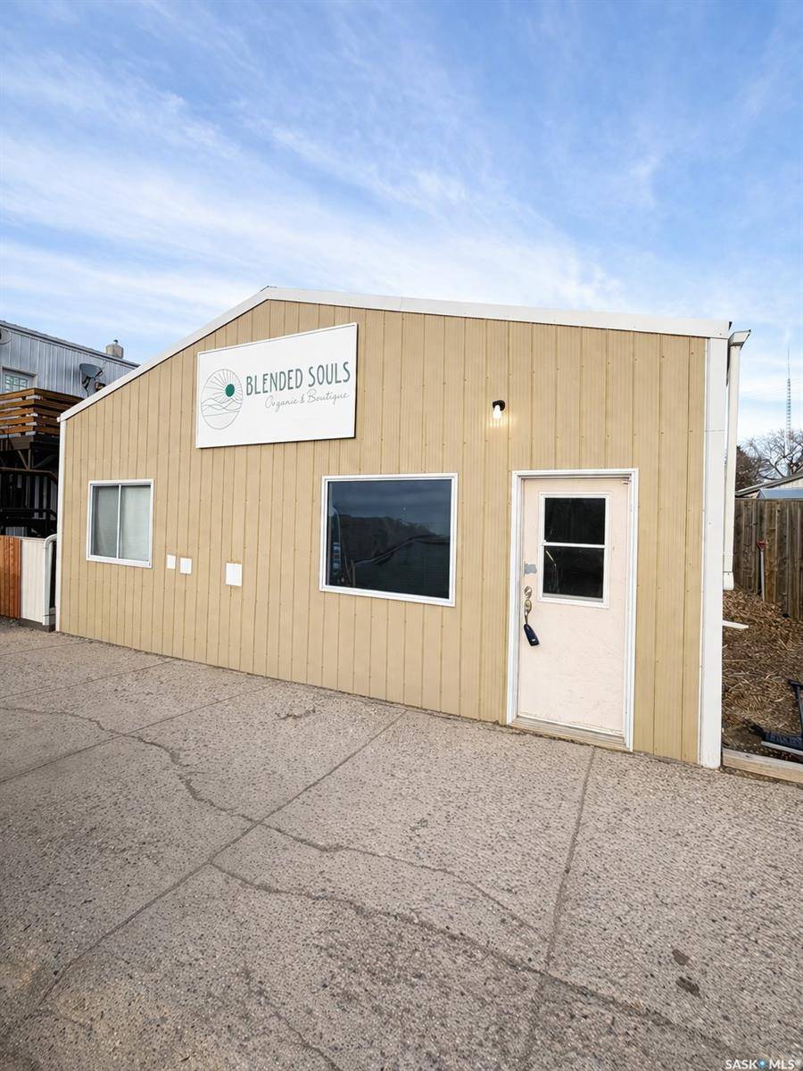 1387 Conrad AVENUE, Gull Lake, SK S0N 1A0