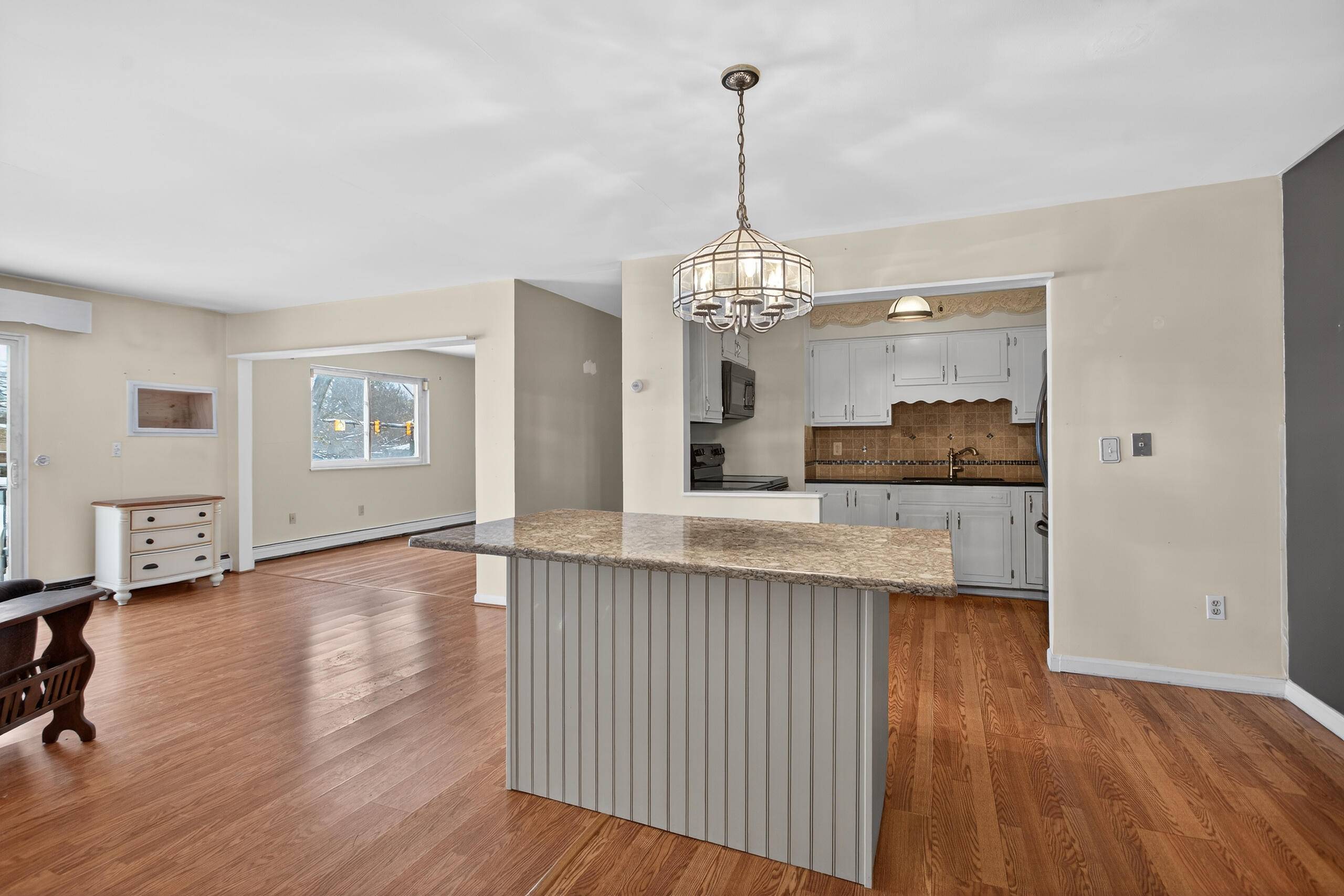 806 W Michigan #202E AVE, Jackson City, MI 49202