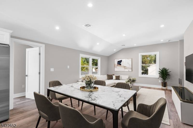 715 Evans St #2, Paramus Boro, NJ 07652