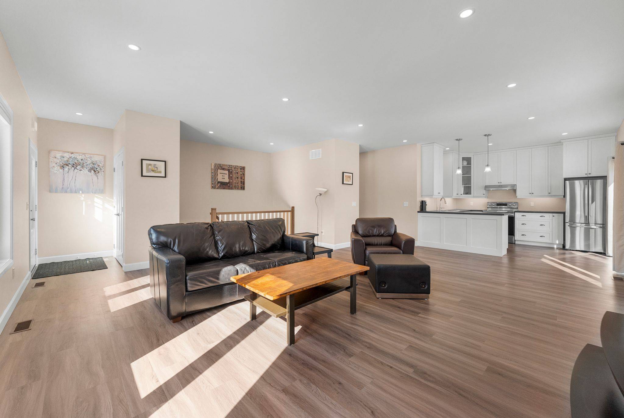 12 Simpson ST, Whitewater Region, ON K0J 1K0