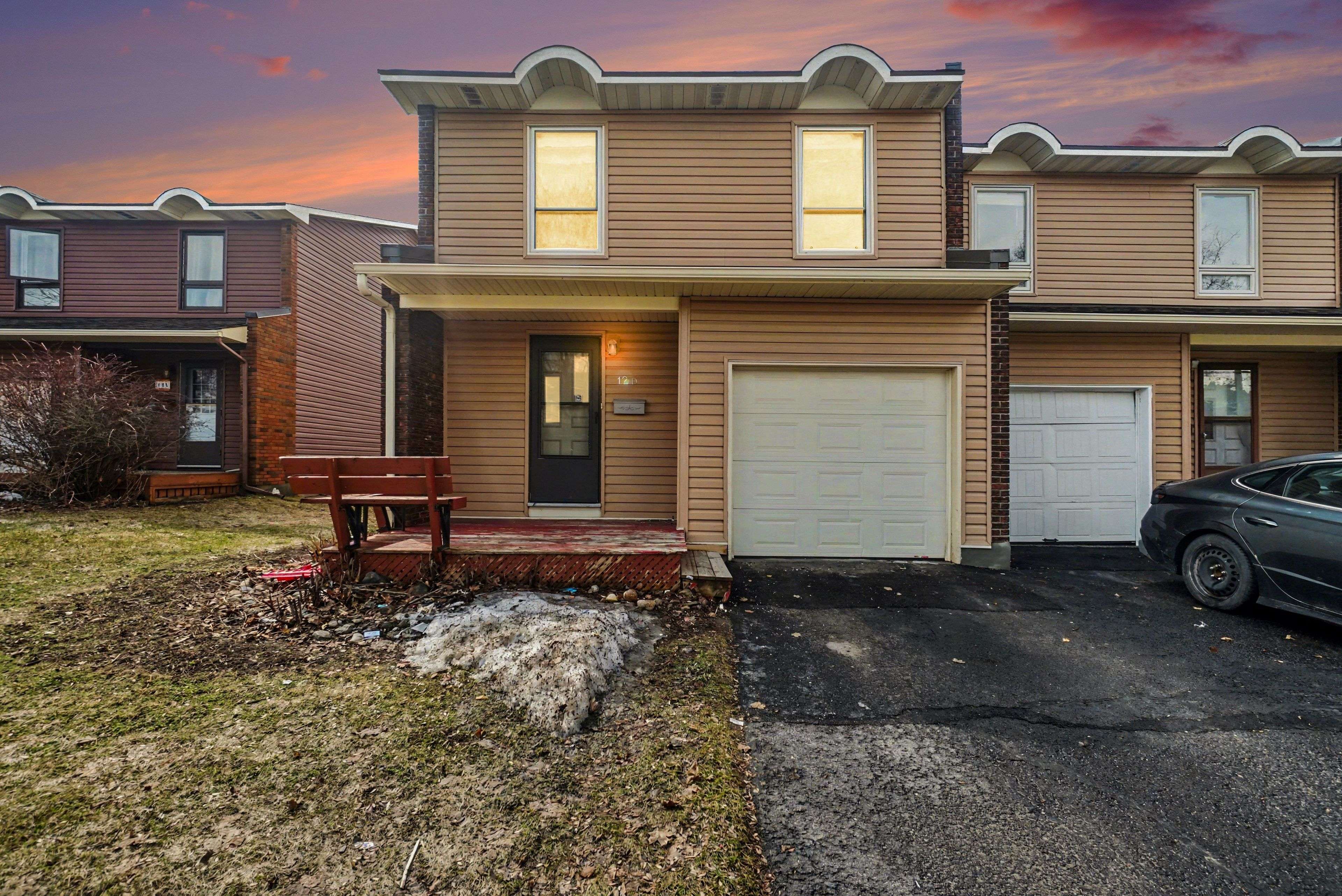 12D Arnold DR, Bells Corners And South To Fallowfield, ON K2H 6V9