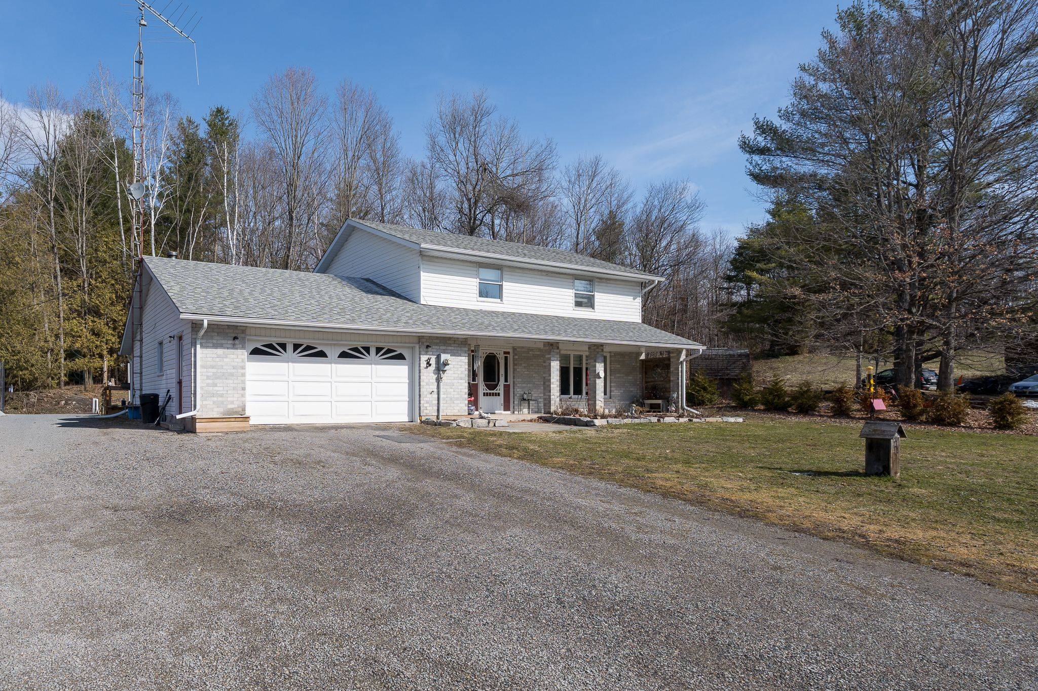 61 Hazzards RD, Madoc, ON K0K 2K0