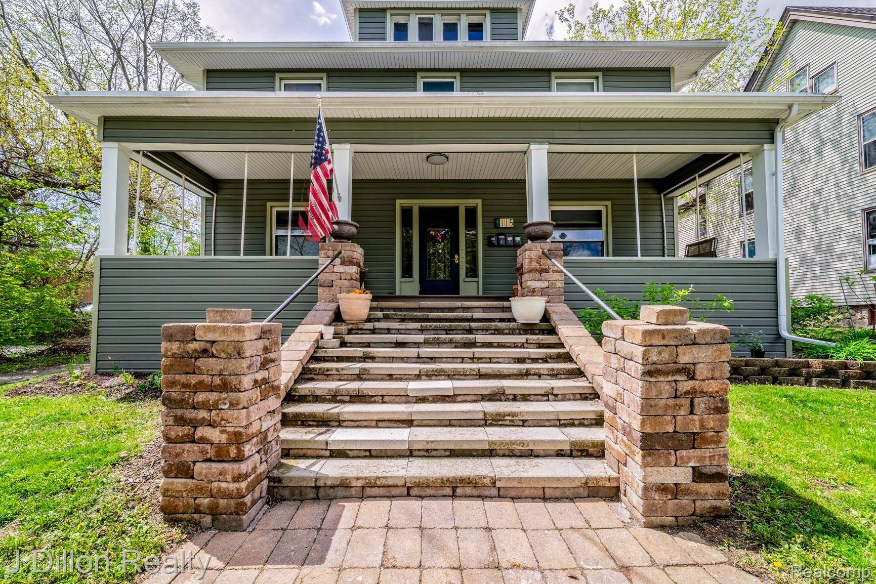 115 College PL, Ypsilanti, MI 48197