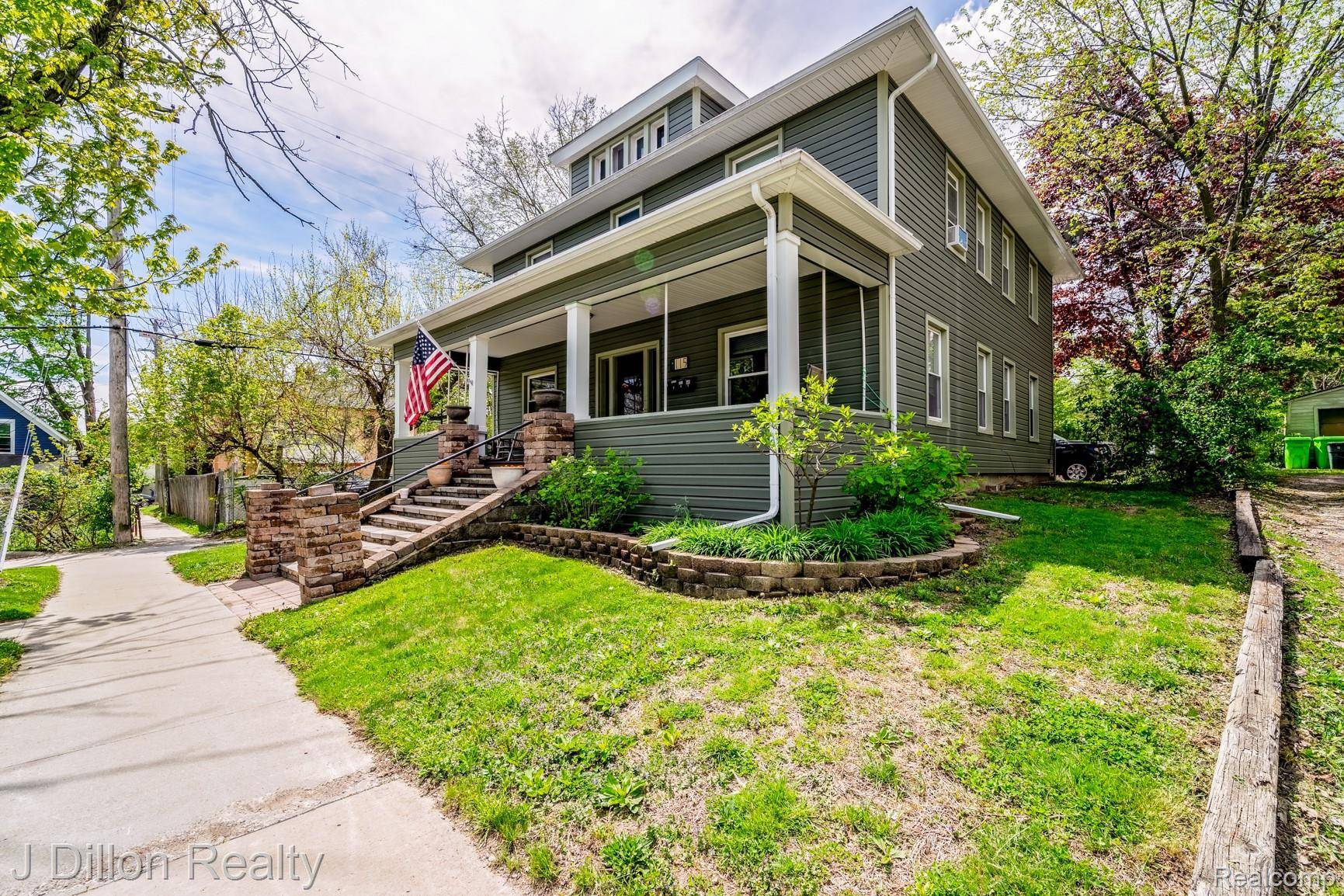 115 College PL, Ypsilanti, MI 48197