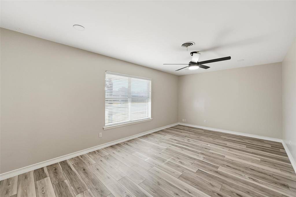 2015 Salem Street, Irving, TX 75061