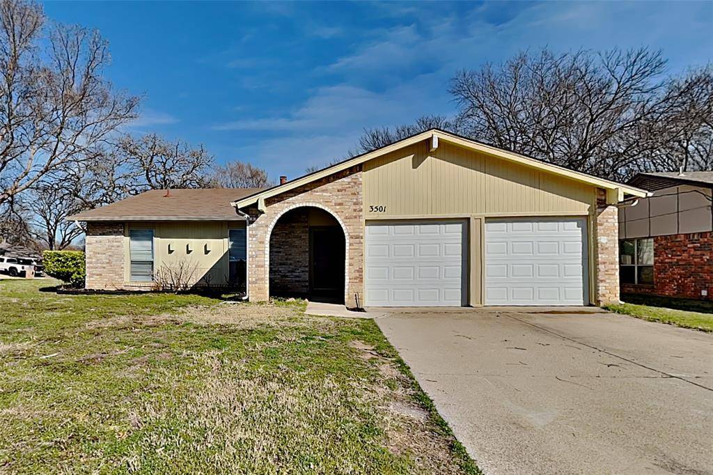 3501 Solano Drive, Arlington, TX 76017