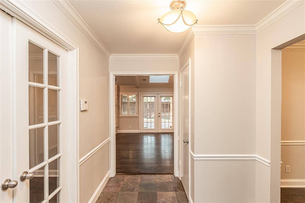 4278 Royal Ridge Drive, Dallas, TX 75229