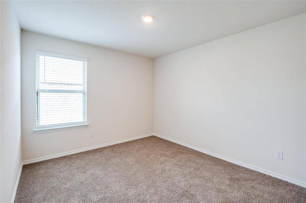 1819 Pecan Valley Drive, Kaufman, TX 75142