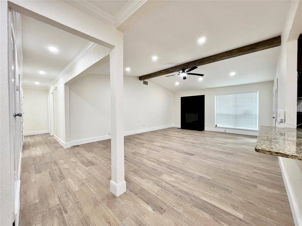 3241 Bunker Hill Drive, Forest Hill, TX 76140