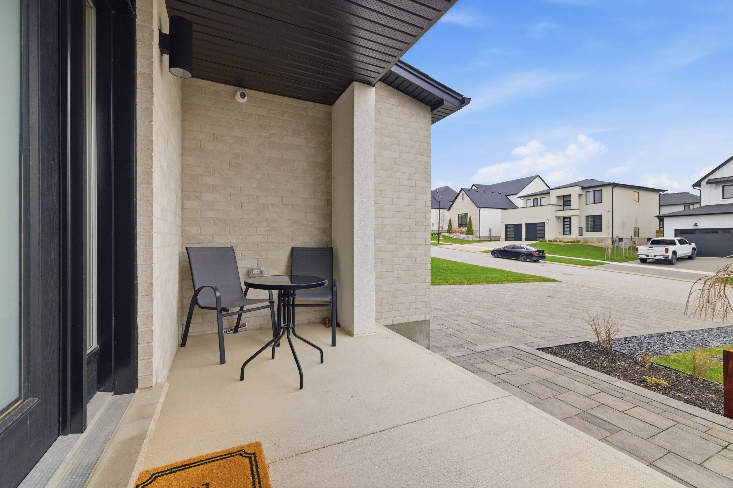 57 CRESTVIEW DR, Middlesex Centre, ON N0L 1R0