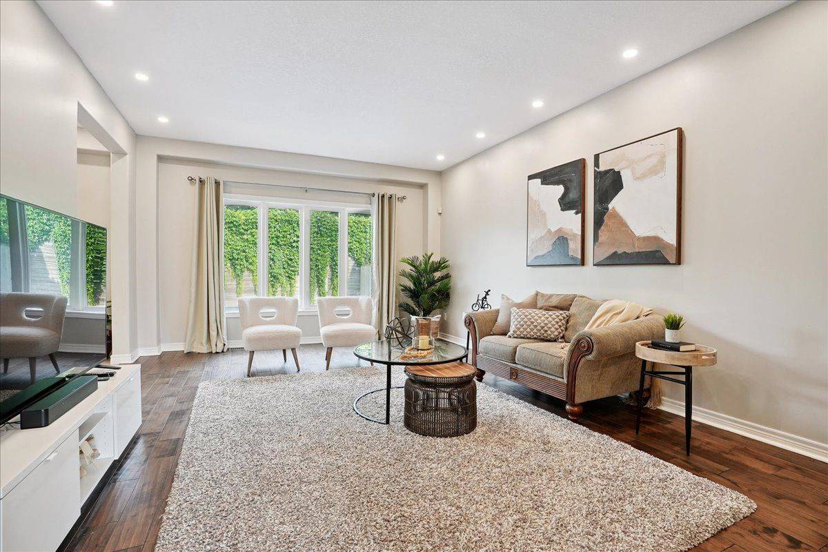 95 Hemlock WAY, Grimsby, ON L3M 0A9