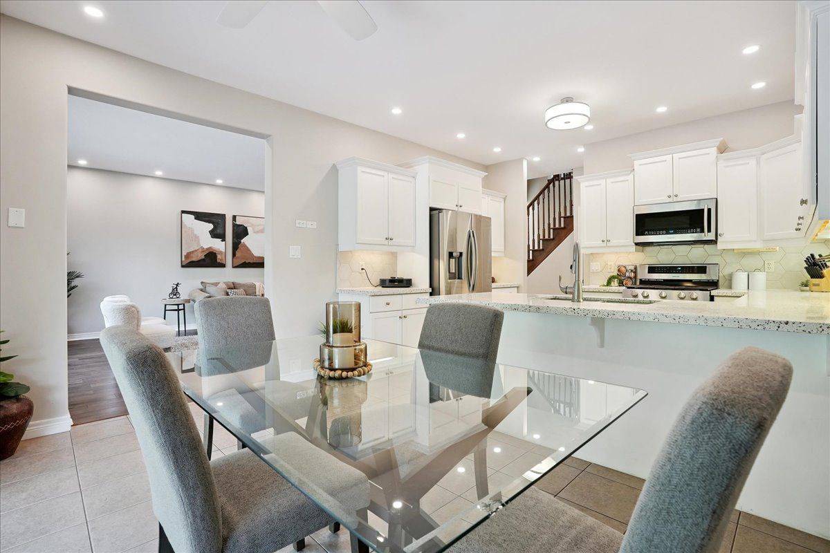 95 Hemlock WAY, Grimsby, ON L3M 0A9