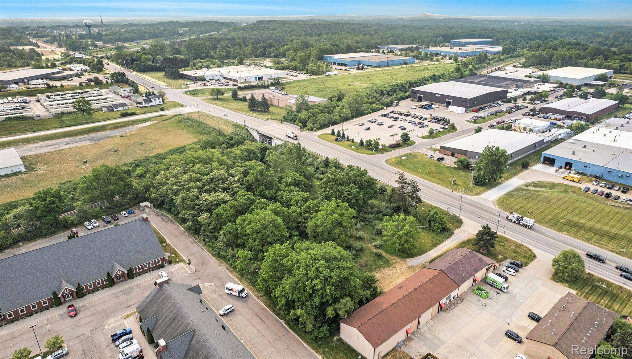 4033 BALDWIN RD, Grand Blanc Twp, MI 48442