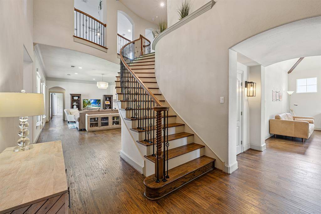 6537 S Dover Terrace, Fort Worth, TX 76132