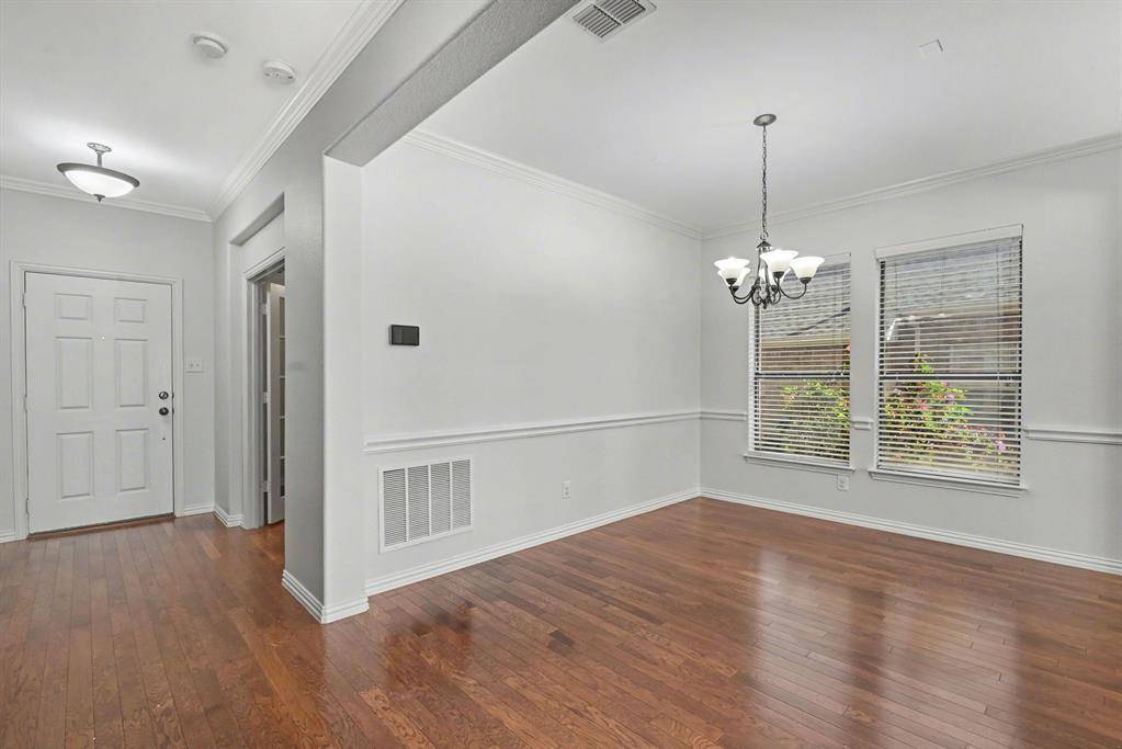 4028 Burwood Drive, Fort Worth, TX 76262