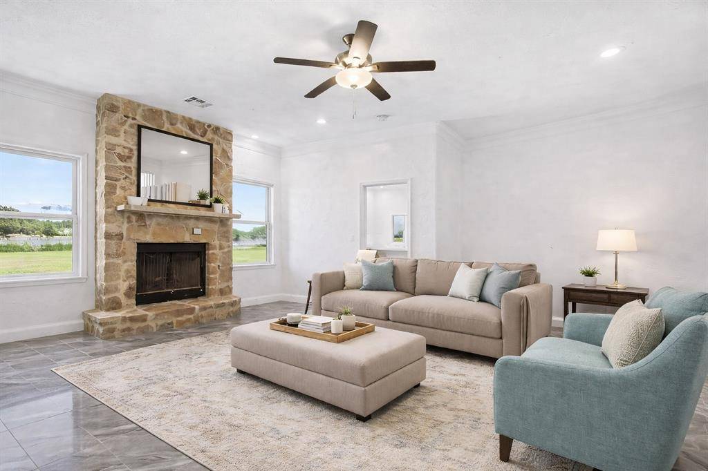 8532 Reese Road, Alvarado, TX 76009