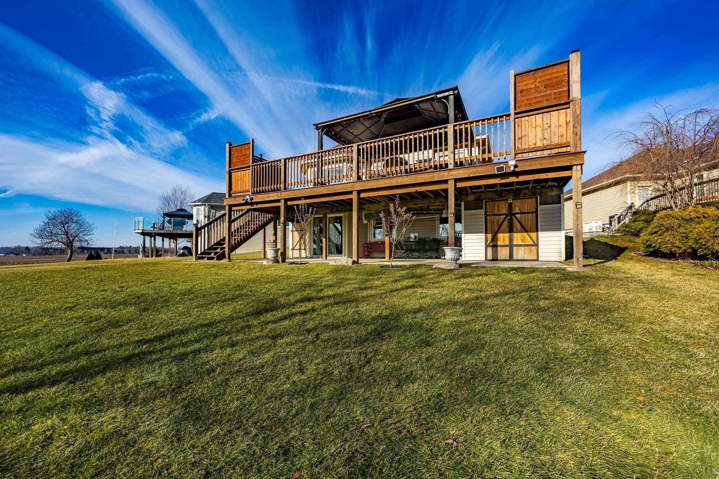 63 Upper Canada DR, Norfolk, ON N0E 1M0