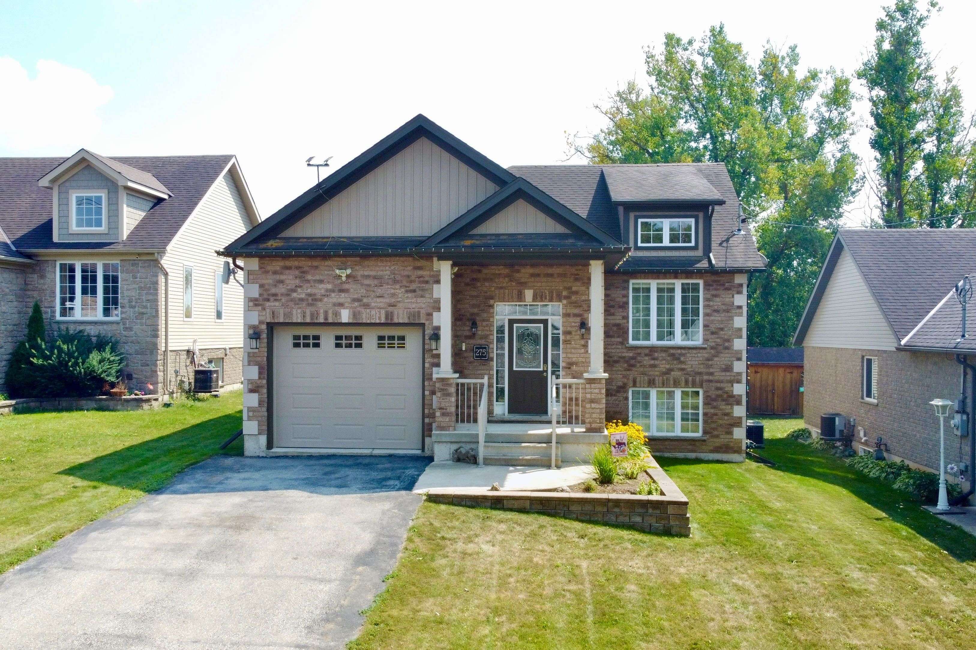 275 South ST E, West Grey, ON N0G 2V0