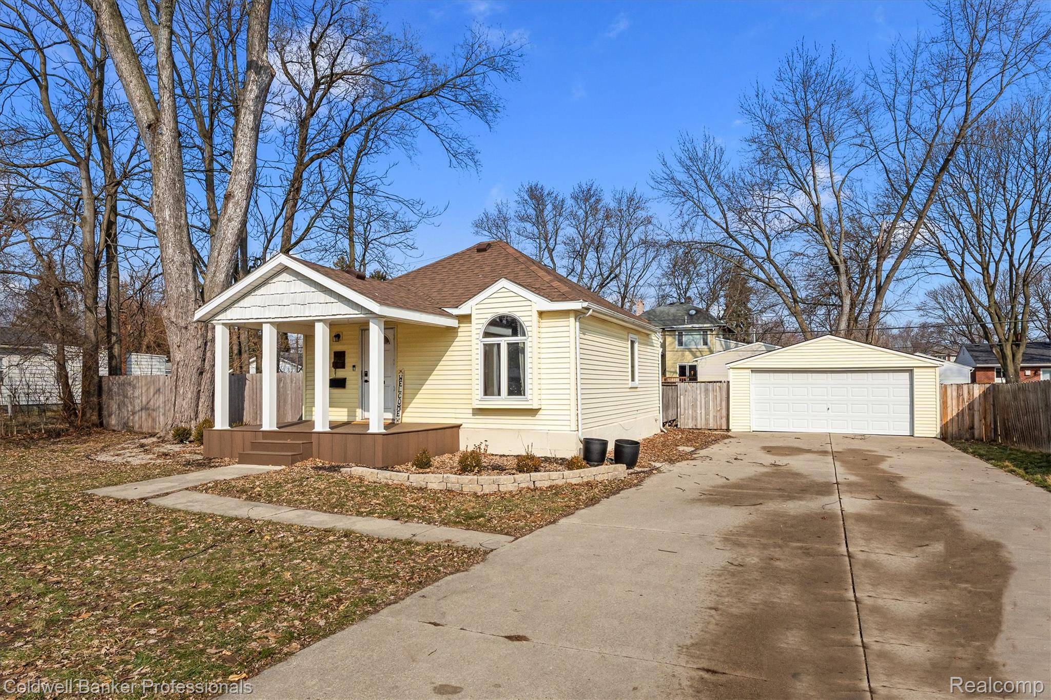 1023 E 13 Mile RD, Royal Oak Charter Township, MI 48073