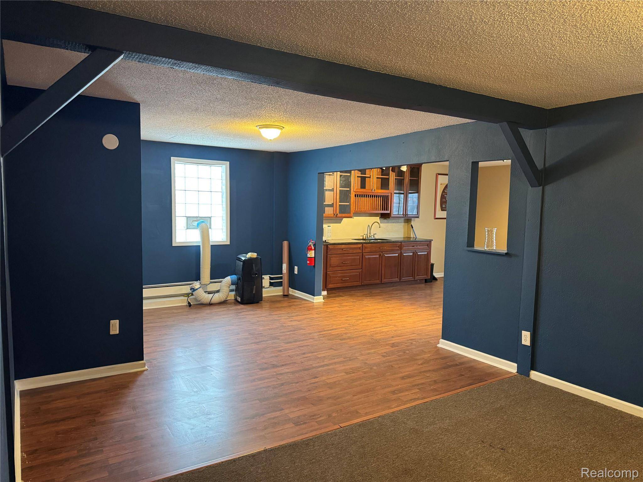 2018 N Telegraph RD, Dearborn, MI 48128