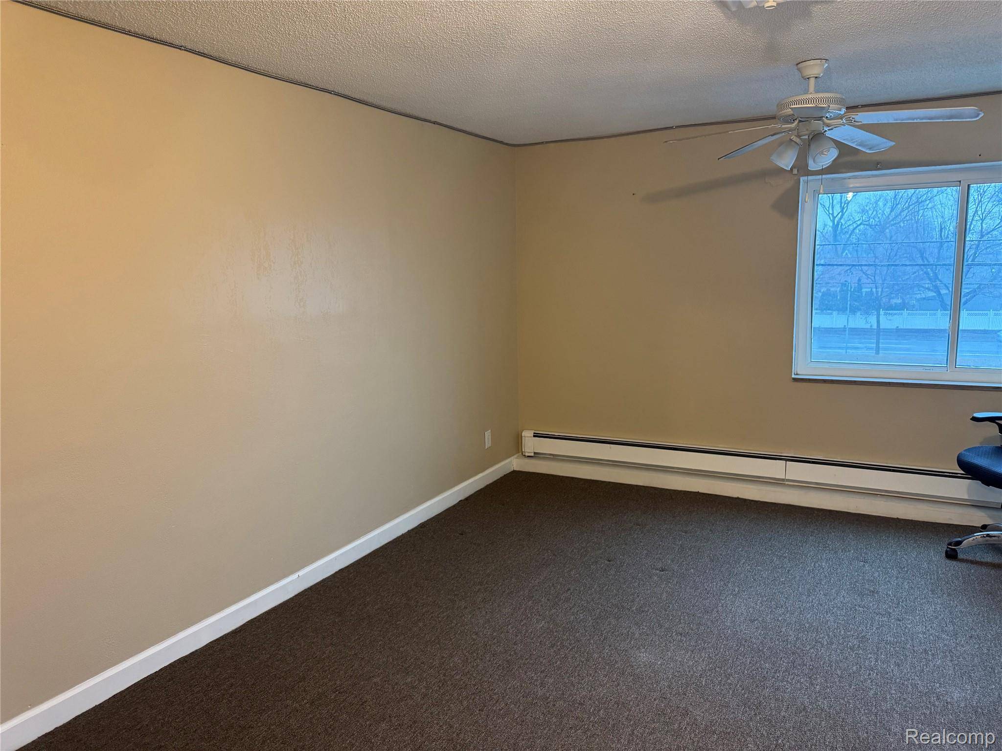 2018 N Telegraph RD, Dearborn, MI 48128