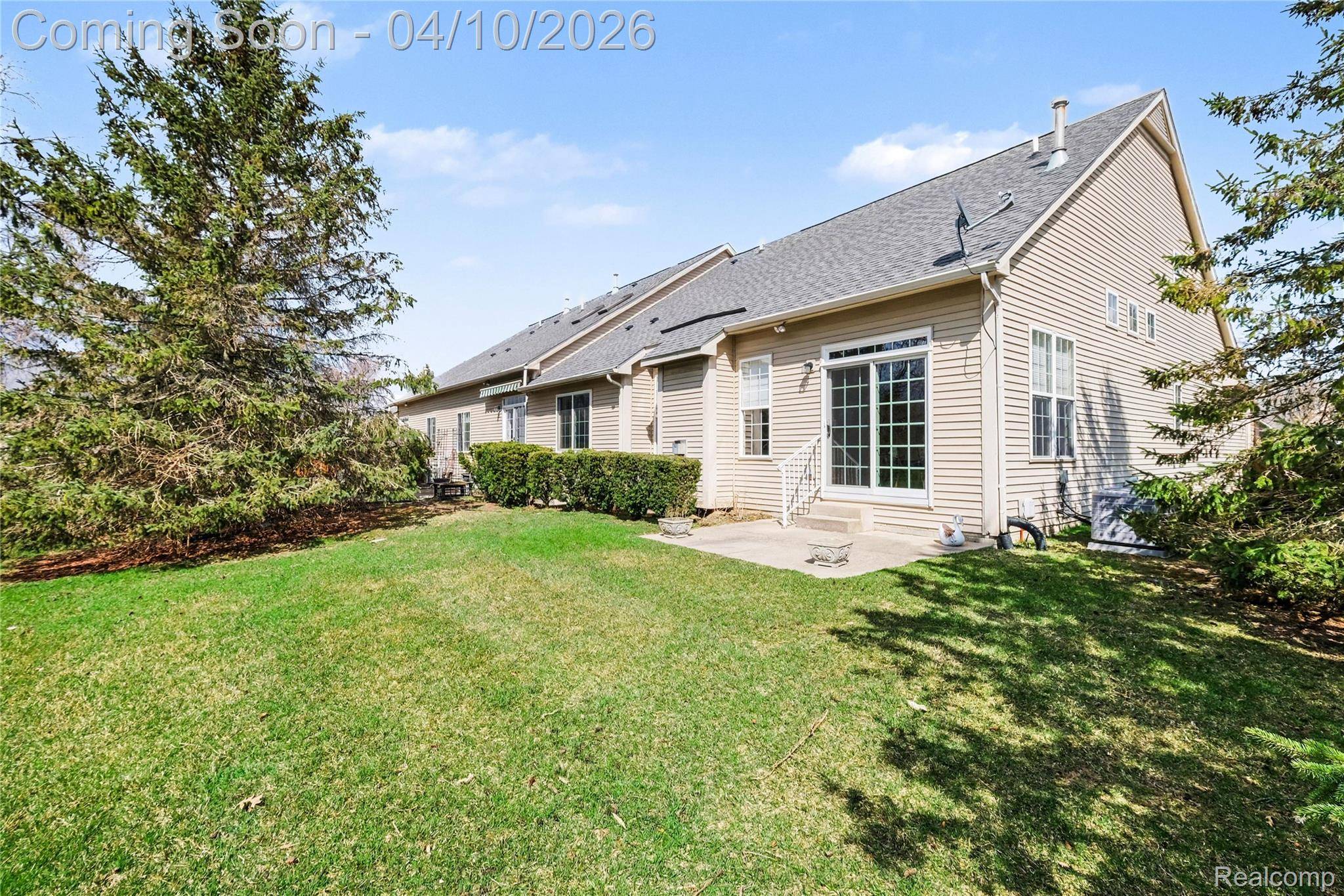 1601 Mallard Pond DR, Oceola Township, MI 48855