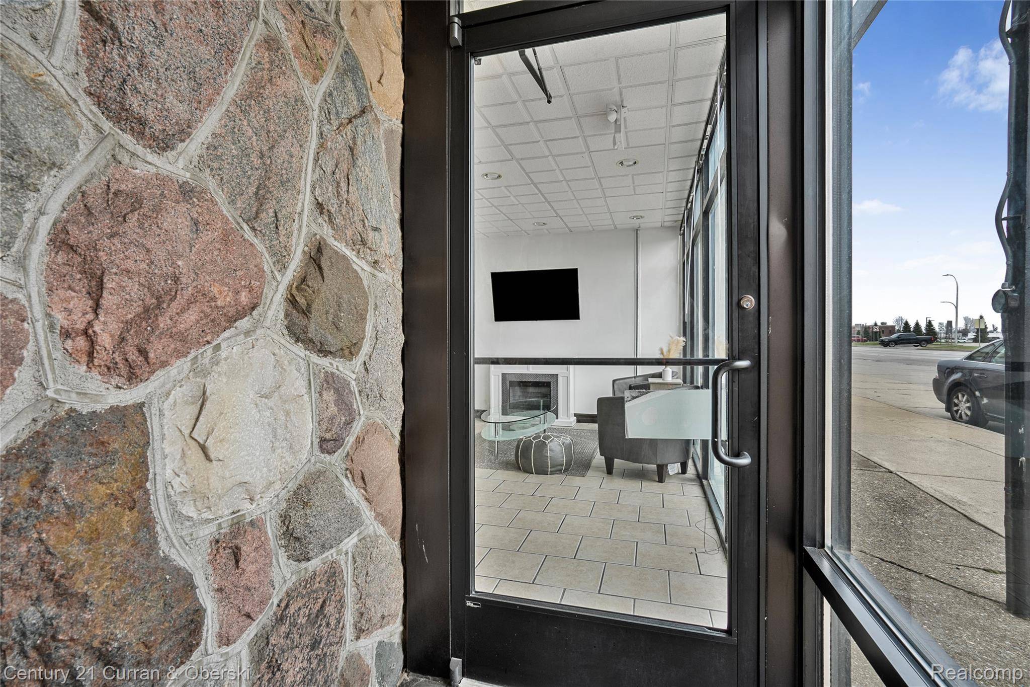 24336 Michigan AVE, Dearborn, MI 48124