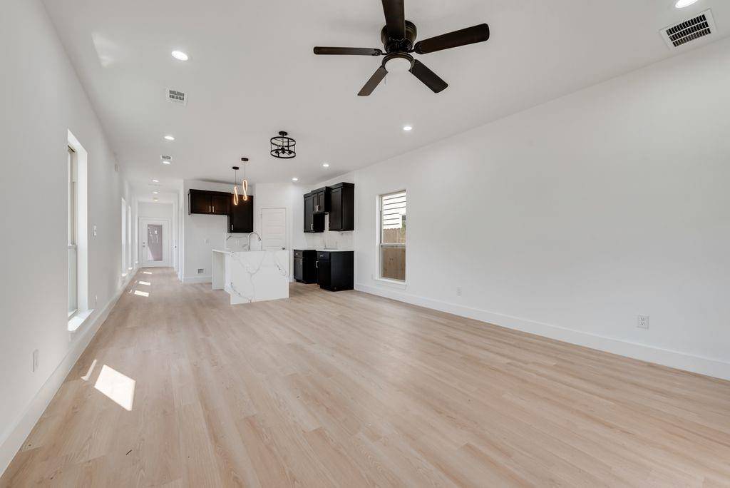 2350 Scott Street, Dallas, TX 75215