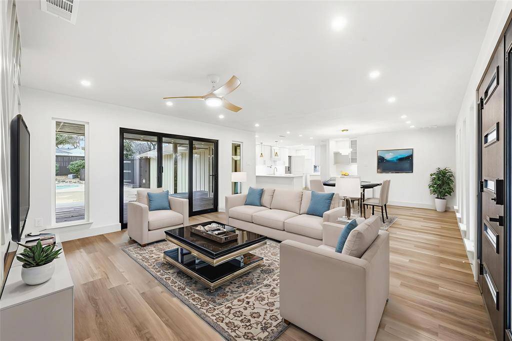 822 Belt Line Plaza, Richardson, TX 75080