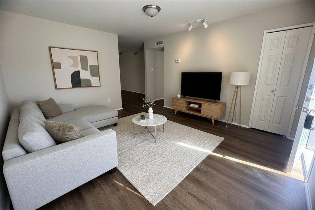 117 Yorkshire Drive, Cedar Hill, TX 75104