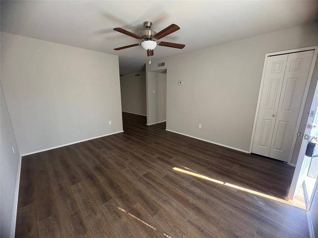 117 Yorkshire Drive, Cedar Hill, TX 75104