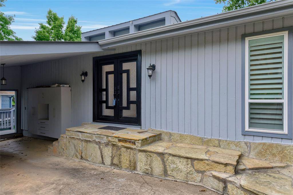 218 Island View Drive, Pottsboro, TX 75076