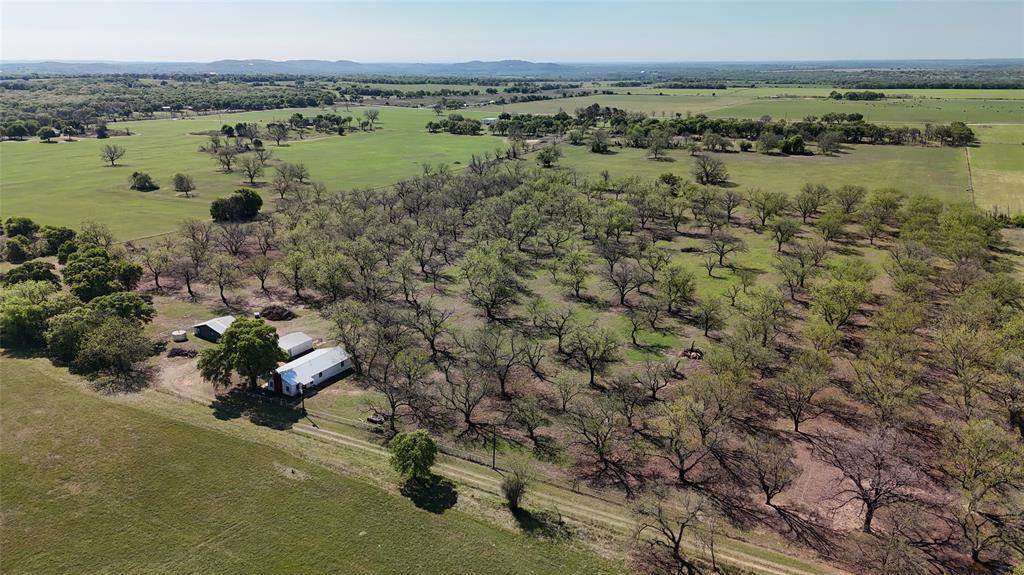 000 Pecan Lane, Newcastle, TX 76372